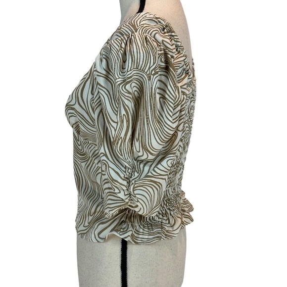 Open Edit Short Sleeve Smocked Back Abstract Print Crop Top - Cream Tan - size M - Picture 4 of 8